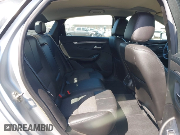 2017 Chevrolet Impala LT z VIN 2G1105S37H9122423, wystawiony jako IAAI lot #42042030 z przebiegiem 101 769 mil mil oraz . Historia ofert i sprzedaży dostępna na DreamBid. Obrazek 8.