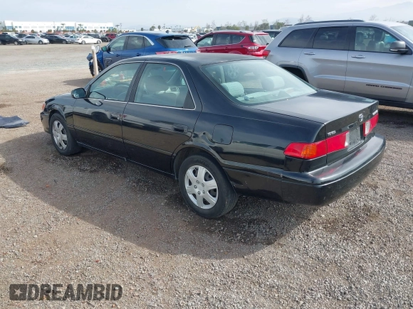 2001 Toyota Camry CE with VIN JT2BG22K910548345, listed as a IAAI auction lot 41723835 with 170,228 mi miles and . Bid and sale history available at DreamBid. Image 3.