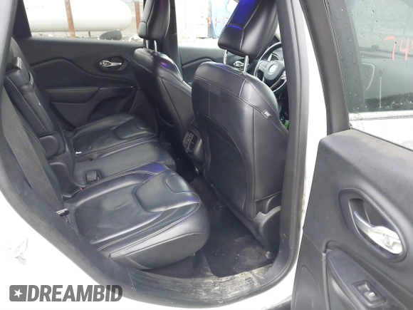2016 Jeep Cherokee High Altitude with VIN 1C4PJLDB3GW160745, listed as a IAAI auction lot 41847482 with 125,180 mi miles. Bid and sale history available at carsss.com. Image 8.