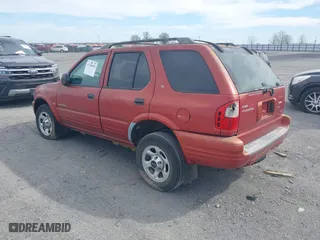2001 Isuzu Rodeo S with VIN 4S2DM58W514315077, listed as a IAAI auction lot 41784050 with 149,737 mi miles. Bid and sale history available at carsss.com. Image 3.