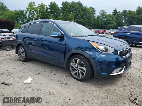 2019 Kia Niro Touring with VIN KNDCE3LCXK5345712, listed as a Copart auction lot 61921284 with 57,903 mi miles and Salvage Title. Bid and sale history available at carsss.com. Image 4.