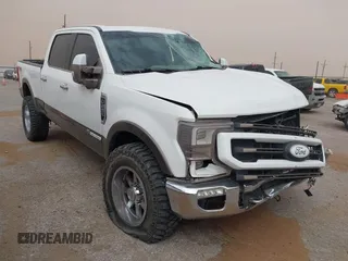 2020 Ford F-250 XL z VIN 1FT7W2BT8LEC85943, wystawiony jako IAAI lot #41805291 z przebiegiem 118 334 mil mil oraz . Historia ofert i sprzedaży dostępna na DreamBid. Obrazek 1.