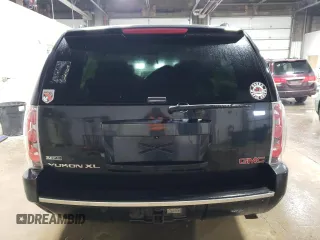 2011 GMC Yukon XL Denali with VIN 1GKS2MEF2BR378315, listed as a Copart auction lot 51529825 with 204,750 mi miles and Clean Title. Bid and sale history available at carsss.com. Image 6.