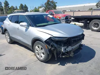 2020 Chevrolet Blazer LT с VIN 3GNKBHRS3LS570083, выставлен на аукционе IAAI как лот 42500284 с пробегом 46 491 миль миль и . История ставок и продаж доступна на DreamBid. Изображение 1.