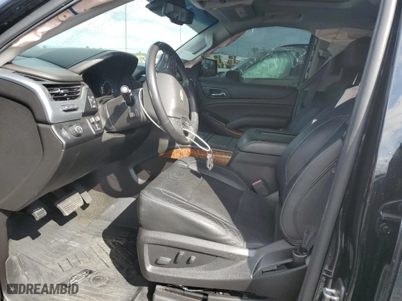 2018 Chevrolet Tahoe Premier with VIN 1GNSCCKJ1JR265084, listed as a Copart auction lot 45997395 with 105,575 mi miles and Salvage Title. Bid and sale history available at carsss.com. Image 7.