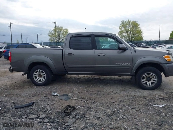 2004 Toyota Tundra Ltd with VIN 5TBDT48194S441084, listed as a IAAI auction lot 42010130 with 1 mi miles. Bid and sale history available at carsss.com. Image 14.
