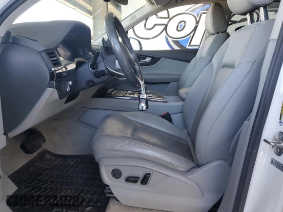 2017 Audi Q7 Prestige with VIN WA1VAAF75HD035838, listed as a Copart auction lot 66308925 with 146,207 mi miles and Clean title. Bid and sale history available at DreamBid. Image 7.
