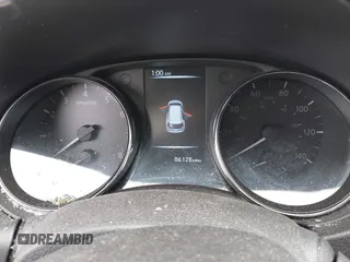2017 Nissan Rogue SV z VIN 5N1AT2MV3HC773368, wystawiony jako IAAI lot #42250977 z przebiegiem 86 128 mil mil oraz . Historia ofert i sprzedaży dostępna na DreamBid. Obrazek 7.