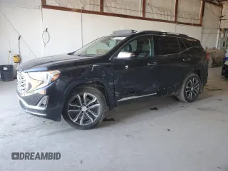 2020 GMC Terrain Denali z VIN 3GKALXEX5LL255247, wystawiony jako Copart lot #49822535 z przebiegiem 54 885 mil mil oraz Szkoda całkowita • Salvage title. Historia ofert i sprzedaży dostępna na DreamBid. Obrazek 1.
