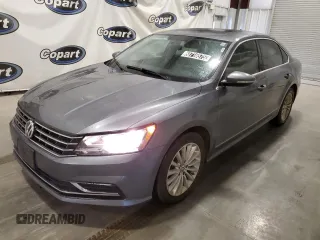 2017 Volkswagen Passat SE with VIN 1VWBT7A37HC030427, listed as a Copart auction lot 60716575 with 123,854 mi miles and Clean title. Bid and sale history available at DreamBid. Image 1.