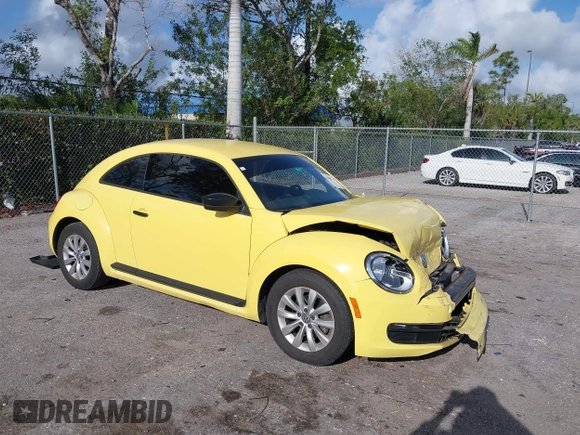 2015 Volkswagen Beetle Fleet Edition with VIN 3VWF17AT6FM641987, listed as a IAAI auction lot 41964021 with 87,818 mi miles and . Bid and sale history available at DreamBid. Image 1.