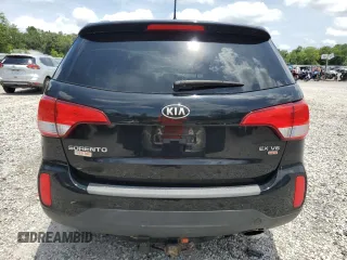 2014 Kia Sorento EX with VIN 5XYKU4A78EG483092, listed as a Copart auction lot 60978335 with 151,327 mi miles and Clean title. Bid and sale history available at DreamBid. Image 6.