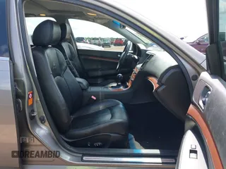 2008 Infiniti G35 Journey with VIN JNKBV61E78M226577, listed as a IAAI auction lot 42105267 with 166,572 mi miles. Bid and sale history available at carsss.com. Image 5.
