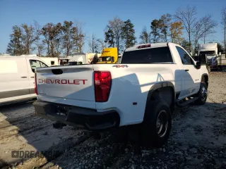 2022 Chevrolet Silverado 3500HD Work Truck with VIN 1GC3YSEY4NF123899, listed as a Copart auction lot 82639994 with 25,008 mi miles and Salvage Title. Bid and sale history available at carsss.com. Image 3.