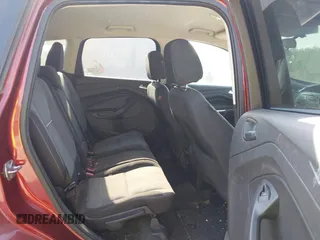 2014 Ford Escape SE z VIN 1FMCU0GX9EUE46650, wystawiony jako IAAI lot #42472060 z przebiegiem 132 086 mil mil oraz . Historia ofert i sprzedaży dostępna na DreamBid. Obrazek 8.
