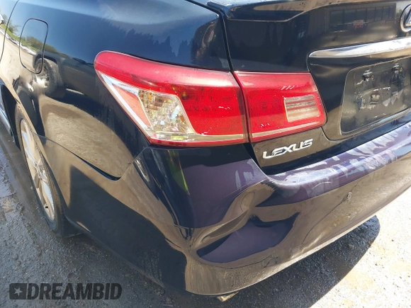 2010 Lexus ES 330 with VIN JTHBK1EG3A2395309, listed as a IAAI auction lot 41969741 with 146,918 mi miles and . Bid and sale history available at DreamBid. Image 6.