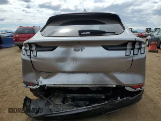 2021 Ford Mustang Mach-E GT z VIN 3FMTK4SE0MME00601, wystawiony jako Copart lot #57662585 z przebiegiem 40 785 mil mil oraz Szkoda całkowita • Salvage title. Historia ofert i sprzedaży dostępna na DreamBid. Obrazek 6.
