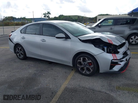 2021 Kia Forte LXS with VIN 3KPF24AD6ME294384, listed as a IAAI auction lot 41215191 with 146,115 mi miles. Bid and sale history available at carsss.com. Image 1.