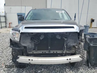 2015 Toyota Tundra SR5 z VIN 5TFDY5F18FX454892, wystawiony jako Copart lot #55464525 z przebiegiem 117 749 mil mil oraz Szkoda całkowita • Salvage title. Historia ofert i sprzedaży dostępna na DreamBid. Obrazek 5.