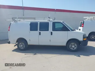 2019 Chevrolet Express Cargo Van with VIN 1GCWGAFPXK1164773, listed as a IAAI auction lot 41984554 with 87,916 mi miles. Bid and sale history available at carsss.com. Image 13.