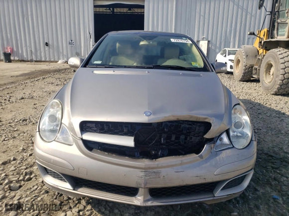 2006 Mercedes-Benz R-Class 3.5L with VIN 4JGCB65E46A024329, listed as a Copart auction lot 72816794 with 161,451 mi miles and Salvage Title. Bid and sale history available at carsss.com. Image 5.