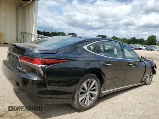 2019 Lexus LS with VIN JTHC51FF2K5006080, listed as a Copart auction lot 63768924 with 21,085 mi miles and Clean Title. Bid and sale history available at carsss.com. Image 3.
