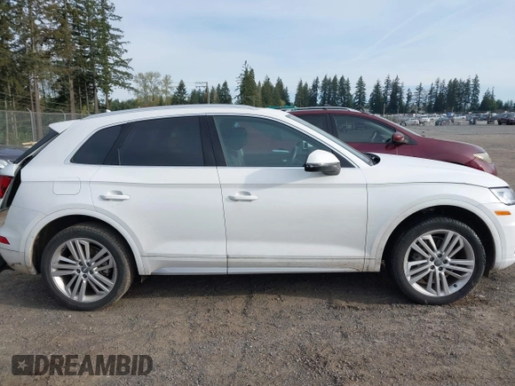 2018 Audi Q5 Premium Plus with VIN WA1BNAFY0J2229162, listed as a IAAI auction lot 41999424 with 36,340 mi miles. Bid and sale history available at carsss.com. Image 14.