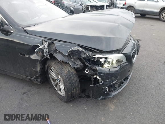2014 BMW 5 Series 528i with VIN WBA5A5C5XED502261, listed as a IAAI auction lot 41418334 with 139,983 mi miles. Bid and sale history available at carsss.com. Image 6.