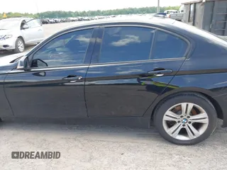 2016 BMW 3 Series 328i xDrive с VIN WBA8E3G52GNU02944, выставлен на аукционе IAAI как лот 42429072 с пробегом 81 520 миль миль и . История ставок и продаж доступна на DreamBid. Изображение 13.