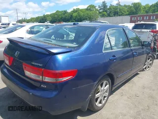 2004 Honda Accord EX z VIN 1HGCM66574A044215, wystawiony jako IAAI lot #42379996 z przebiegiem 297 697 mil mil oraz . Historia ofert i sprzedaży dostępna na DreamBid. Obrazek 4.
