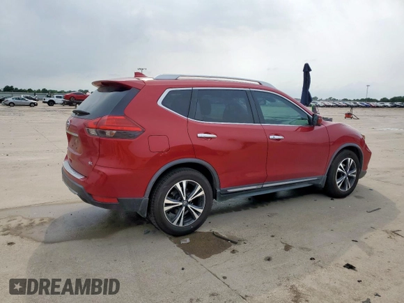 2017 Nissan Rogue SV z VIN JN8AT2MT4HW408073, wystawiony jako Copart lot #57068815 z przebiegiem 150 179 mil mil oraz Szkoda całkowita • Salvage title. Historia ofert i sprzedaży dostępna na DreamBid. Obrazek 3.