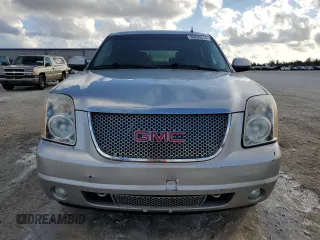 2010 GMC Yukon Denali with VIN 1GKUCEEF9AR173746, listed as a Copart auction lot 86835514 with 193,894 mi miles and Salvage Title. Bid and sale history available at carsss.com. Image 5.