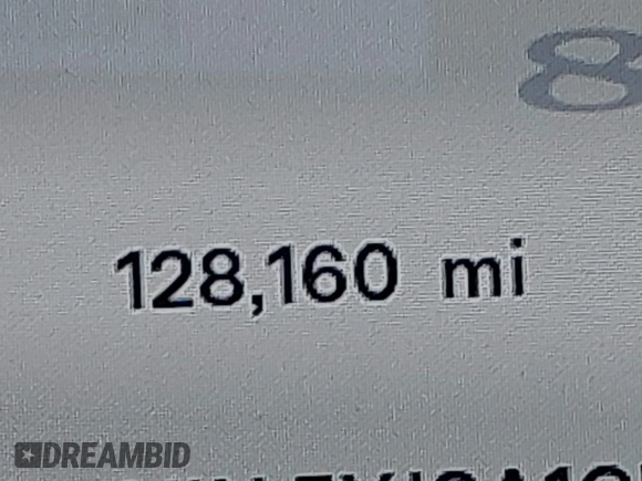2013 Tesla Model S with VIN 5YJSA1CN7DFP26996, listed as a IAAI auction lot 42244540 with 128,160 mi miles and . Bid and sale history available at DreamBid. Image 15.