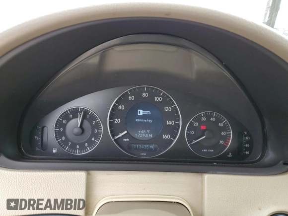 2006 Mercedes-Benz CLK 350 with VIN WDBTK56G26T063132, listed as a Copart auction lot 44773745 with 113,435 mi miles and Salvage title. Bid and sale history available at DreamBid. Image 9.