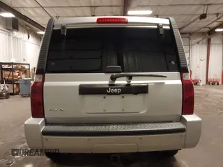 2006 Jeep Commander с VIN 1J8HG48K76C221543, выставлен на аукционе IAAI как лот 42310672 с пробегом 208 643 миль миль и . История ставок и продаж доступна на DreamBid. Изображение 17.