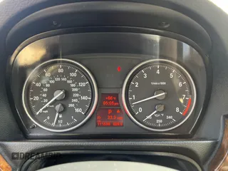 2008 BMW 3 Series 328i with VIN WBAWB33518P133427, listed as a Copart auction lot 53393465 with 111,539 mi miles and Clean Title. Bid and sale history available at carsss.com. Image 8.