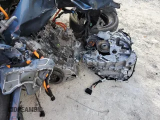 2020 Ford Escape Titanium Hybrid z VIN 1FMCU9DZ4LUC29367, wystawiony jako Copart lot #84709314 z przebiegiem Nie podano mil oraz Nie do naprawy • Non repairable. Historia ofert i sprzedaży dostępna na DreamBid. Obrazek 14.