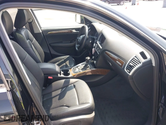 2017 Audi Q5 Premium Plus z VIN WA1L2AFP2HA088082, wystawiony jako IAAI lot #42561795 z przebiegiem 99 194 mil mil oraz . Historia ofert i sprzedaży dostępna na DreamBid. Obrazek 5.