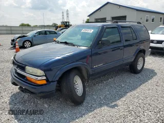 2002 Chevrolet Blazer LS with VIN 1GNDT13W52K208517, listed as a Copart auction lot 63564575 with 155,991 mi miles and Salvage title. Bid and sale history available at DreamBid. Image 1.