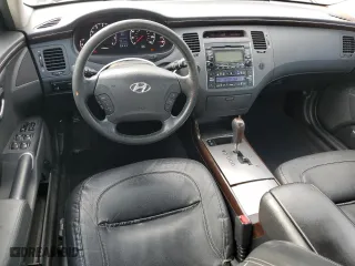 2011 Hyundai Azera GLS with VIN KMHFC4DDXBA552197, listed as a Copart auction lot 72680484 with 105,120 mi miles and Salvage Title. Bid and sale history available at carsss.com. Image 8.