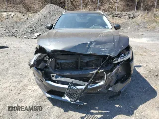 2019 Volvo XC60 Momentum с VIN LYV102RK3KB215365, выставлен на аукционе Copart как лот 53096075 с пробегом Не указан миль и Списание • Salvage title. История ставок и продаж доступна на DreamBid. Изображение 5.