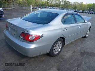 2003 Lexus ES 300 with VIN JTHBF30G330104586, listed as a IAAI auction lot 42025818 with 265,756 mi miles and . Bid and sale history available at DreamBid. Image 4.
