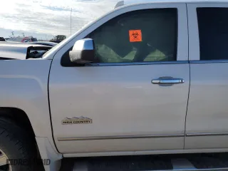 2017 Chevrolet Silverado 1500 High Country with VIN 3GCUKTEJ0HG272506, listed as a Copart auction lot 82409054 with 109,659 mi miles and Clean Title. Bid and sale history available at carsss.com. Image 7.