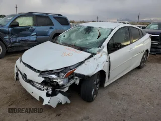 2022 Toyota Prius L Eco with VIN JTDKAMFU4N3176157, listed as a Copart auction lot 41668415 with 31,371 mi miles and Salvage Title. Bid and sale history available at carsss.com. Image 1.