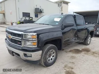 2014 Chevrolet Silverado 1500 LT with VIN 3GCUKREC5EG493728, listed as a IAAI auction lot 41710490 with 243,509 mi miles. Bid and sale history available at carsss.com. Image 17.