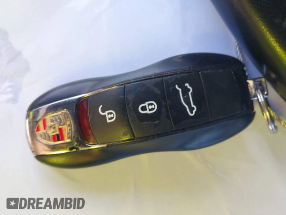 2015 Porsche Macan S with VIN WP1AB2A53FLB54910, listed as a IAAI auction lot 41990015 with 95,038 mi miles and . Bid and sale history available at DreamBid. Image 11.