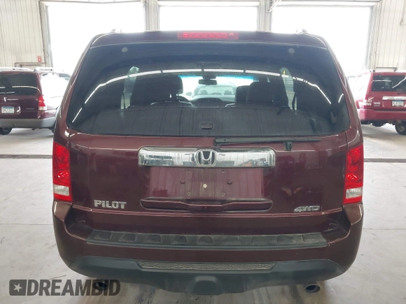 2013 Honda Pilot EX-L with VIN 5FNYF4H62DB044848, listed as a IAAI auction lot 40098280 with 113,829 mi miles and . Bid and sale history available at carsss.com. Image 17.