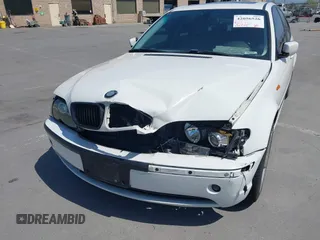 2004 BMW 3 Series 325i с VIN WBAAZ33414KP84920, выставлен на аукционе IAAI как лот 42056526 с пробегом 199 879 миль миль и . История ставок и продаж доступна на DreamBid. Изображение 6.