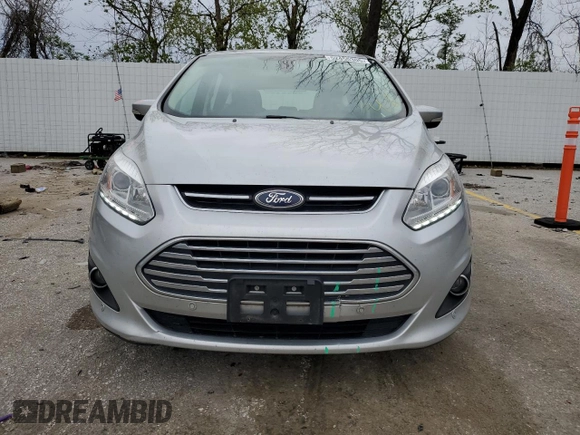 2018 Ford C-Max Titanium with VIN 1FADP5DU2JL101778, listed as a Copart auction lot 52455305 with 136,522 mi miles and Salvage Title. Bid and sale history available at DreamBid. Image 5.