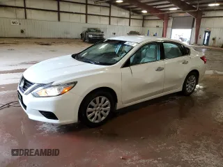2016 Nissan Altima S z VIN 1N4AL3AP3GN386487, wystawiony jako Copart lot #54739845 z przebiegiem 111 974 mil mil oraz Czysty tytuł • Clean title. Historia ofert i sprzedaży dostępna na DreamBid. Obrazek 1.